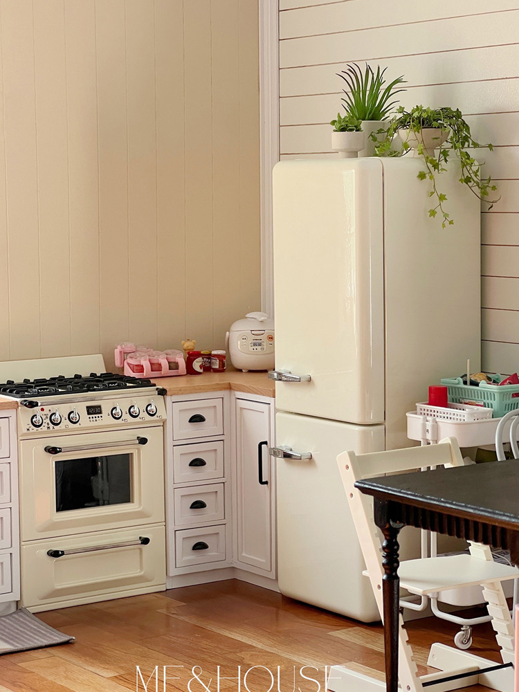 Kitchen Appliances Refrigerators - 1/6 Puppenhaus Modell Möbel Zubehör Metall